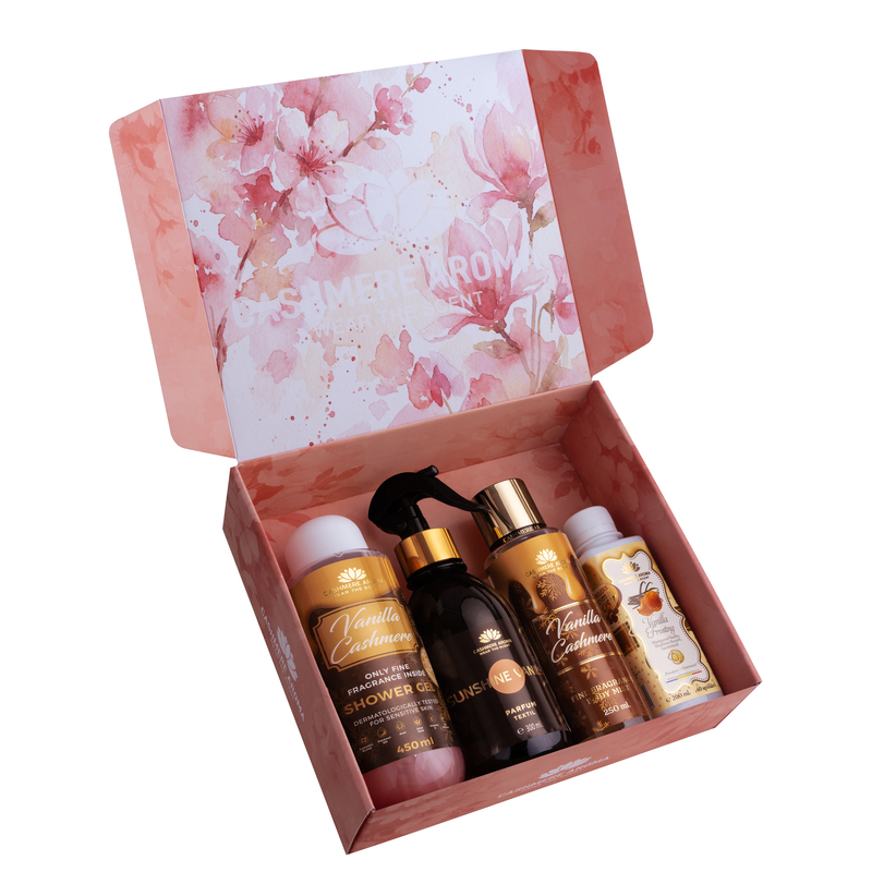Set cadou Vanilla Wonderland 3+1  GRATUIT